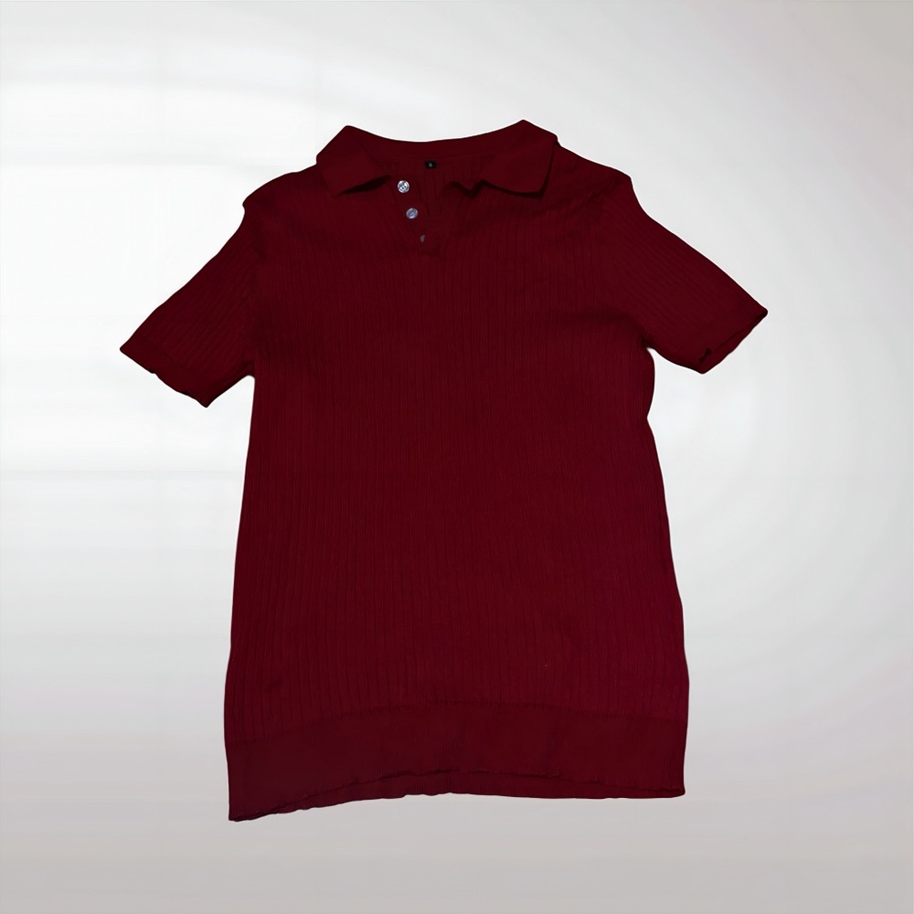 Red Polo Shirt with Classic Collar and Short Sleeves